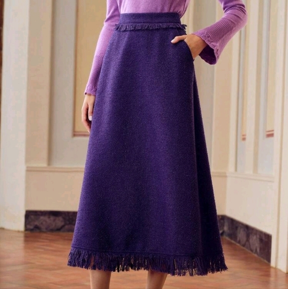 TWEED SOLID SLANT POCKET FRINGE HEM SKIRT - Picture 1 of 4